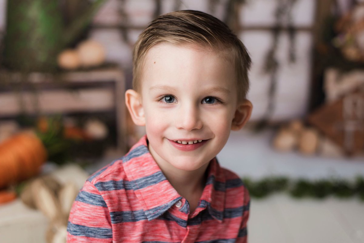 Hello Oil Country! My non verbal autistic son Dominic is turning 5 on May 29! Since we can’t have a birthday party for him I’m asking if people could please record a birthday greeting that I can play for my little Oiler on his bday! Please share &amp; retweet <a href="/EdmontonOilers/">Edmonton Oilers</a> #autism