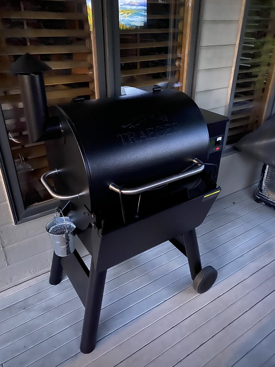 WaldbaumJohn's tweet photo. @mikematheny22 @TraegerGrills You eat more the we do.  New Pro 575 this weekend! https://t.co/0qXI2Fv4kd