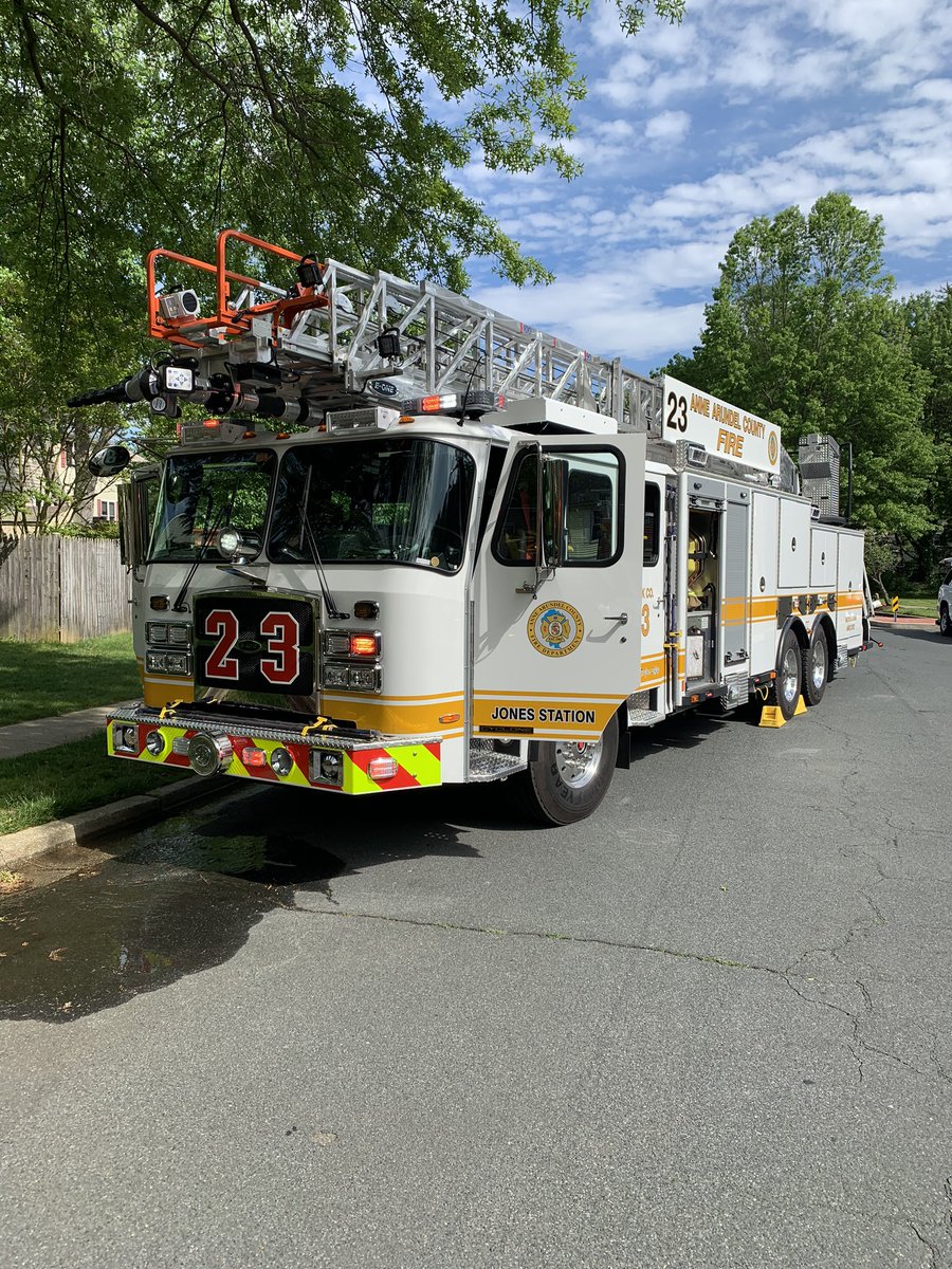 A strong effort by <a href="/AACoFD/">Anne Arundel County Fire Department</a> <a href="/AnnapolisFire/">Annapolis Fire Dept</a> &amp; the #NavalAcademyFD yielded quick results in the 19 Box yesterday. FF’ battled hoarding conditions to locate a trapped victim and turn over to EMS care. Sq38, RE 47, &amp; E171 put it all on the table yesterday #Proud <a href="/makinthepush/">Lawrence Schultz</a>