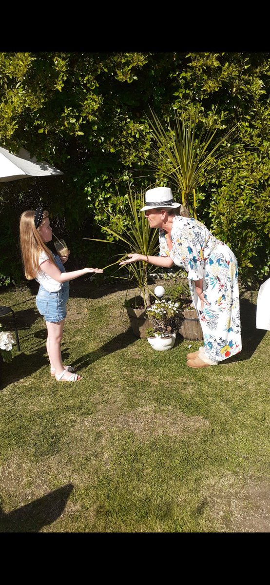 ja1957's tweet photo. Social distance at its best cant hug youbut can blow my darling Grandaughter a kiss#❤❤❤sophie https://t.co/mfXLcQgS5T
