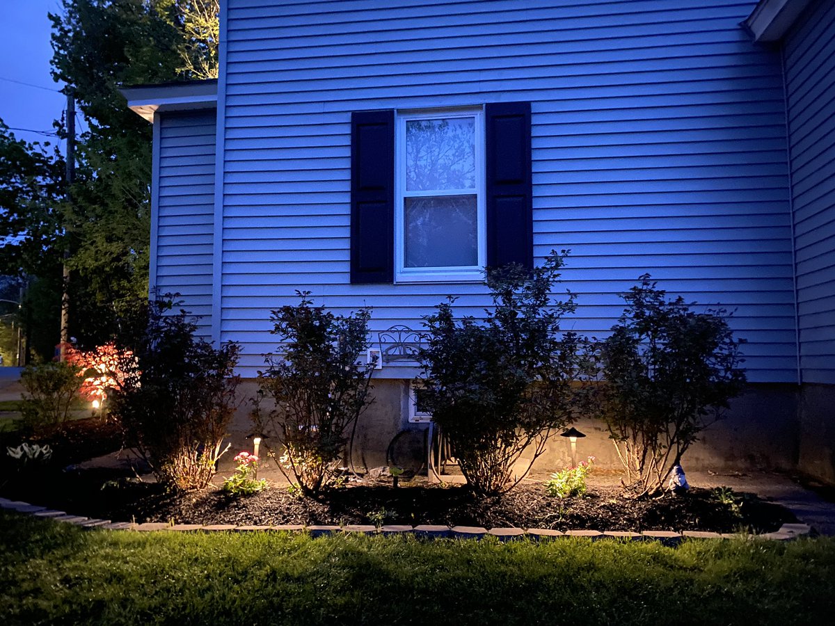 acelandscaping's tweet photo. Landscape lighting packages now available! Great way to brighten up your yard for summer nights!! 🌞🌅 For more information call: 978-967-4000  #landscaping #dracut #dracutma #ma #lighting #landscapelighting #summer https://t.co/jxBjK9esso