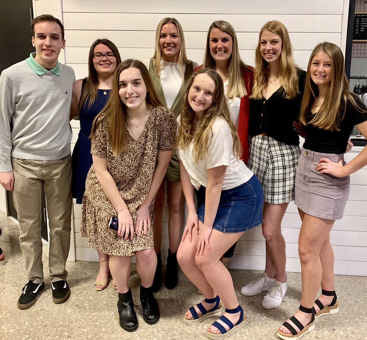 j_stann's tweet photo. Congrats to these basketball grads! So proud of each of you - can’t wait to see what you do next! ❤️🏀 https://t.co/qm8xGx8jW5