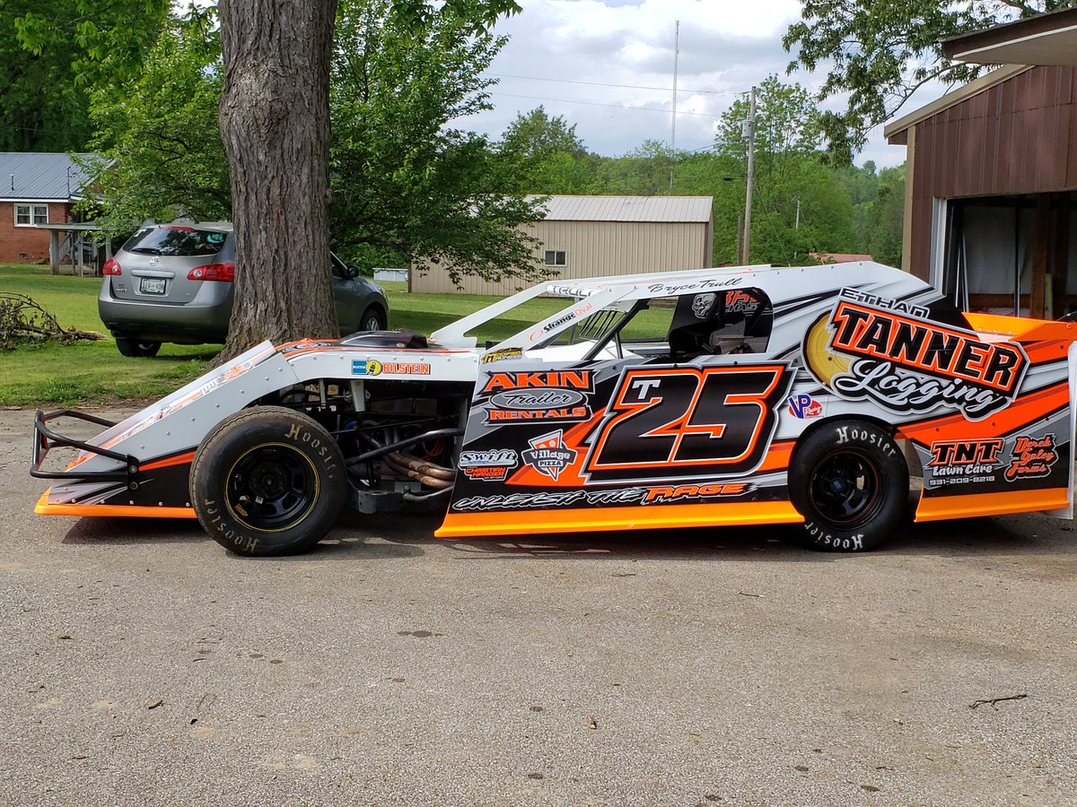 DopeyB25's tweet photo. New 2020 wrap #unleashtherage #yeomanracingengines #ragechassis #teamkbc https://t.co/gRHwdJiUiw