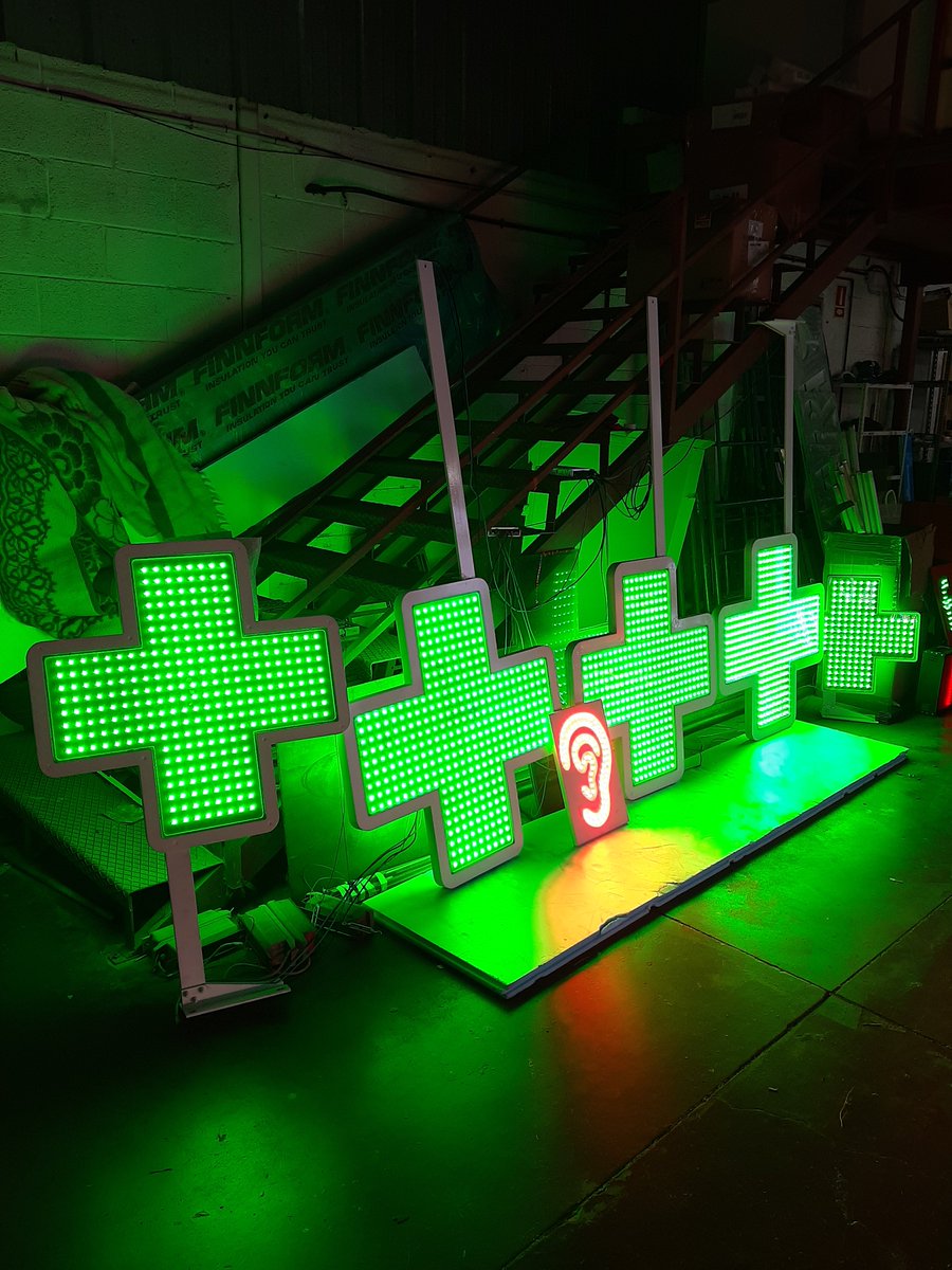 LedOnRotulacion's tweet photo. ROTULACION LED
PANTALLAS PUBLICITARIAS
CRUCES DE FARMACIA
BANDEROLAS
Y TODO LO QUE SE TE PUEDA OCURRIR
CONSULTANOS
#LED #Rotulacion #Publicidad #farmacias https://t.co/qTlVmPZbj2