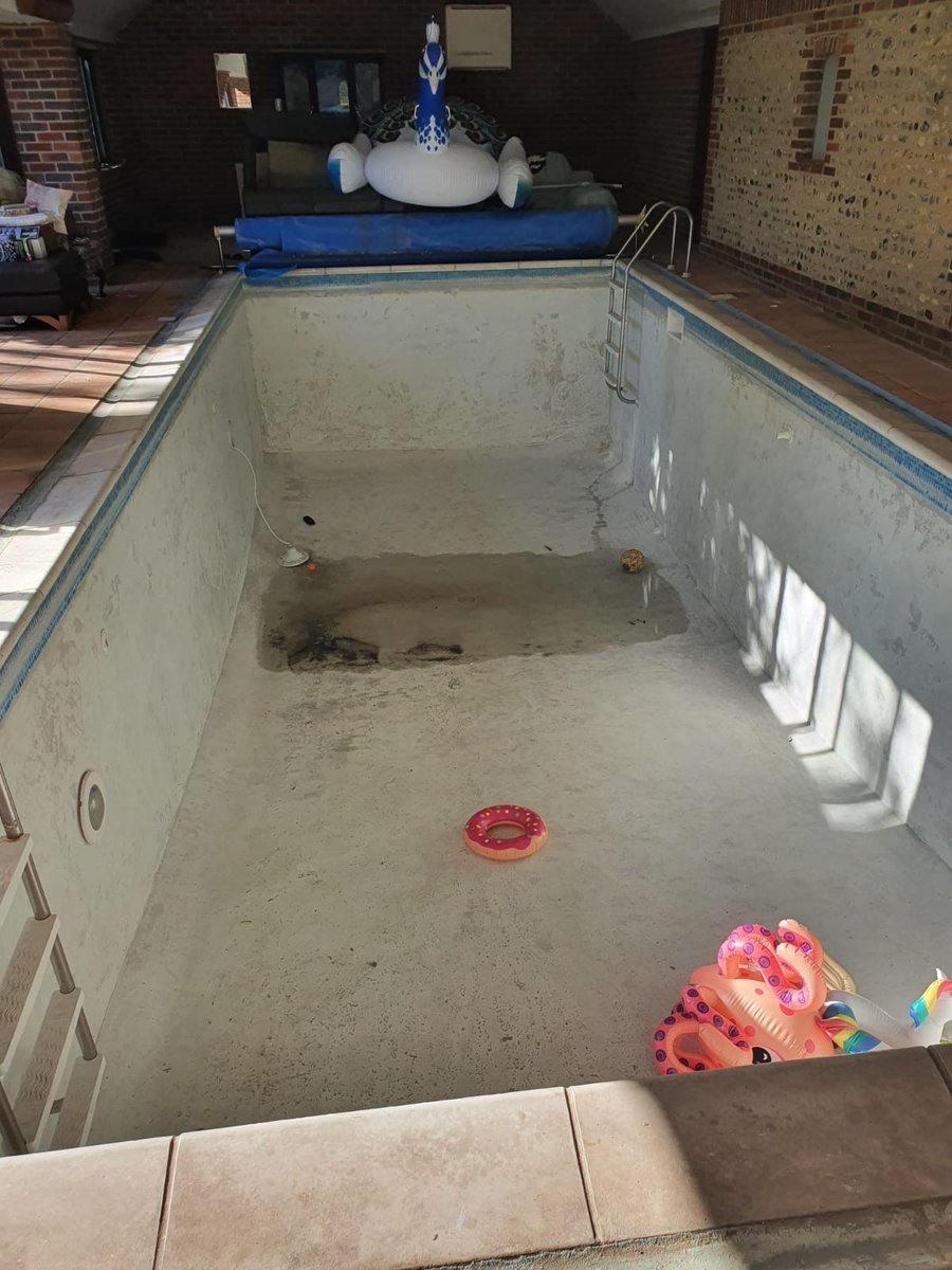 Customised Graphics Print Limited tweet media