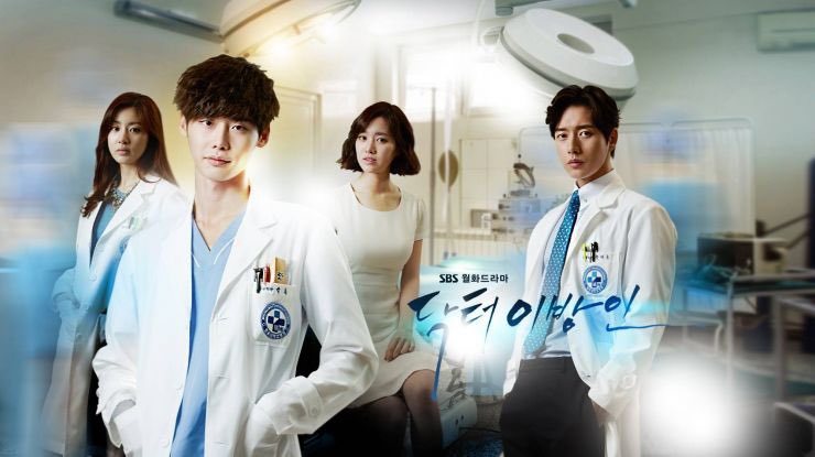 —𝘿𝙊𝘾𝙏𝙊𝙍 𝙎𝙏𝙍𝘼𝙉𝙂𝙀𝙍As a child, Park Hoon (Lee Jong-suk) and his father were tricked and sent to North Korea. He became a genius cardiothoracic surgeon after attending medical school in North Korea. There, he fell deeply in love with Song Jae-hee (Jin Se-yeon).