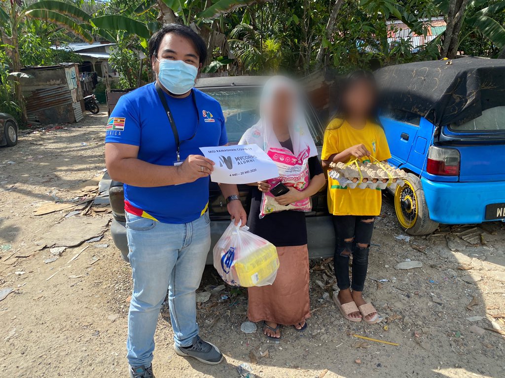 yazidizzat's tweet photo. Minggu lepas menjalankan Amanah untuk menyampaikan bantuan kepada Mereka yang terjejas sepanjang tempoh PKP ni yang disumbangkan oleh MyCorps Alumni.
InsyaAllah kami akan teruskan lagi Minggu ini untuk Menjayakan Misi Ramadhan Covid19 MyCorps Alumni.
#KitajagaKita
#MyCorps
#KBS https://t.co/gVDEUlLWhp