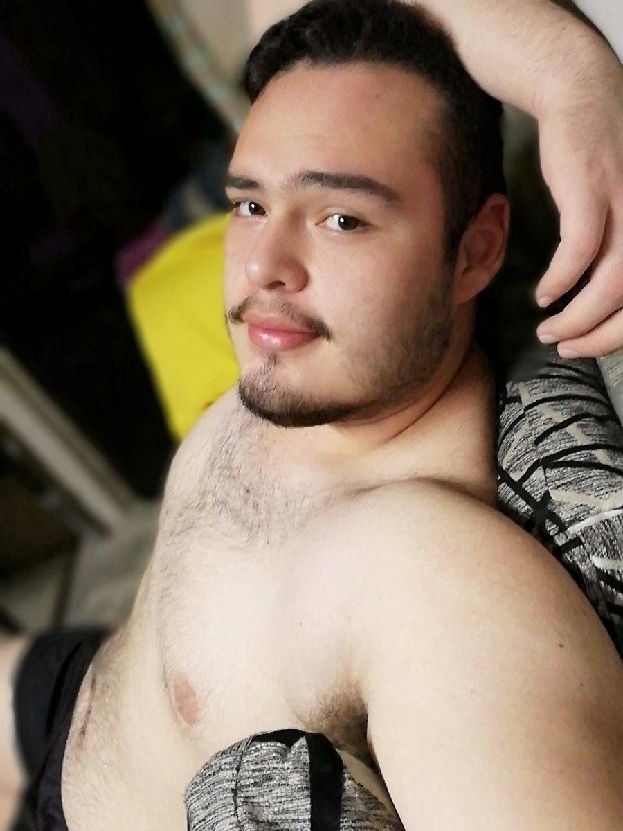 BarajasCheque's tweet photo. Oreando el bofe🥺 me acompañan?
.
.
#gay #DiaContraLaHomofobia  #ososgay #chubby #daddymen #daddgay #beardedman #beard #bear https://t.co/ziUFNoUKNE