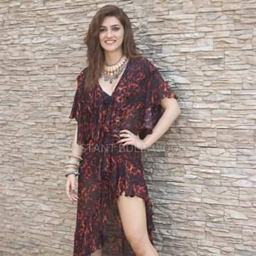 ShivaActress's tweet photo. #KritiSanon @AnilFapzForKaju @Heart_08less @todaystwiter @SissyYogi @agnisha12 @Anusha_122 @kajalsha56 @CJetex @rambabupenta69 @BachaShruti @parasocial2020 @reyPANDUga @PriyaJain_900 @BheeshmaTalks @WannaFollow @FapperzStop @Stark_revives_ @Tempt_ravi1 https://t.co/SjpoiXCnV3