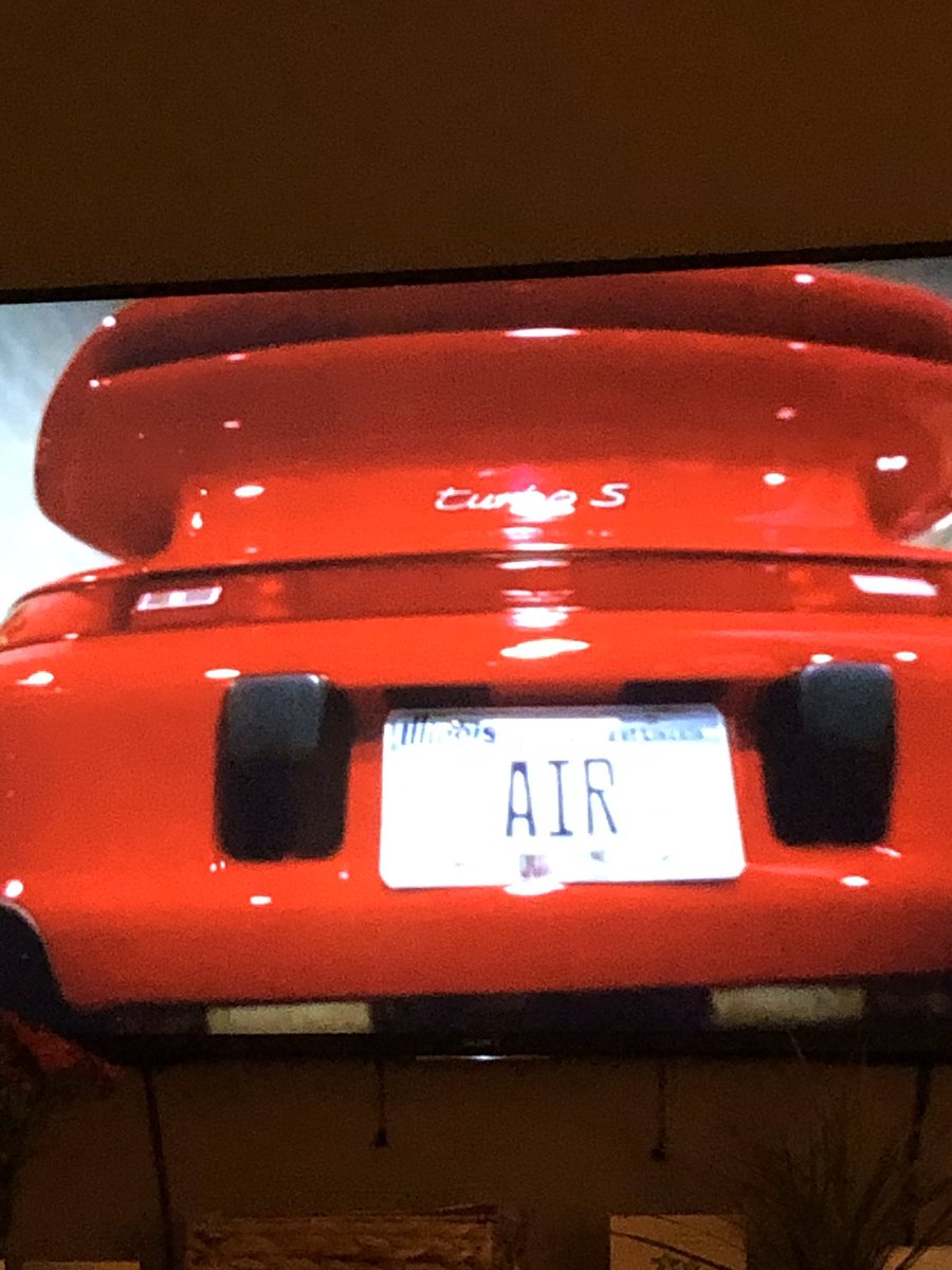 Gutter26's tweet image. Wish it was 20 episodes. #LastDance