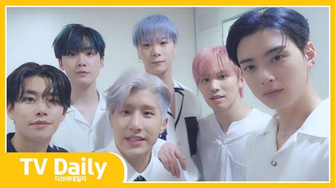 offclASTRO_6's tweet photo. [TRANS] 200518 #아스트로 @tvdailynews Twitter Update:
The reason ASTRO Moonbin recently watched MJ's fancam is? [TDSelfieInterview]

https://t.co/SqJl7VOtC1

#ASTRO #SelfieInterview #ChaEunwoo #Moonbin #MJ #JinJin #Rocky #YoonSanha #kpop #Star #Singer #Actor #TVDaily #TD https://t.co/2zw4b42Nhj