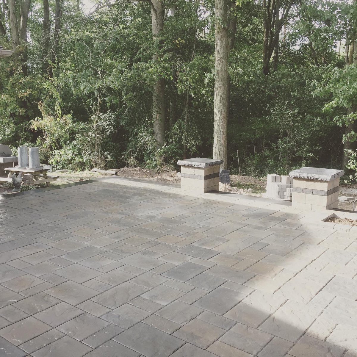 Set In Stone Interlocking (@joseoso82033749) on Twitter photo 