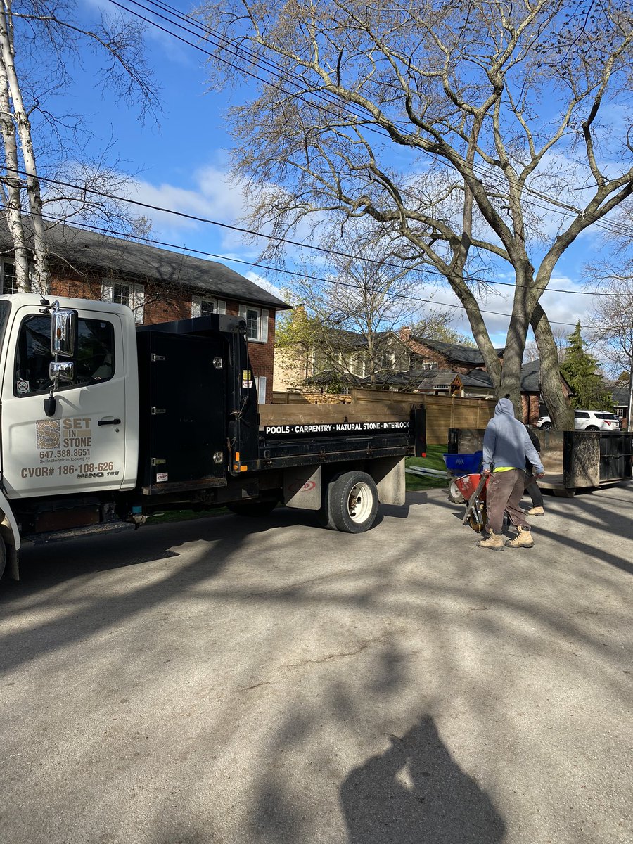 Set In Stone Interlocking (@joseoso82033749) on Twitter photo 