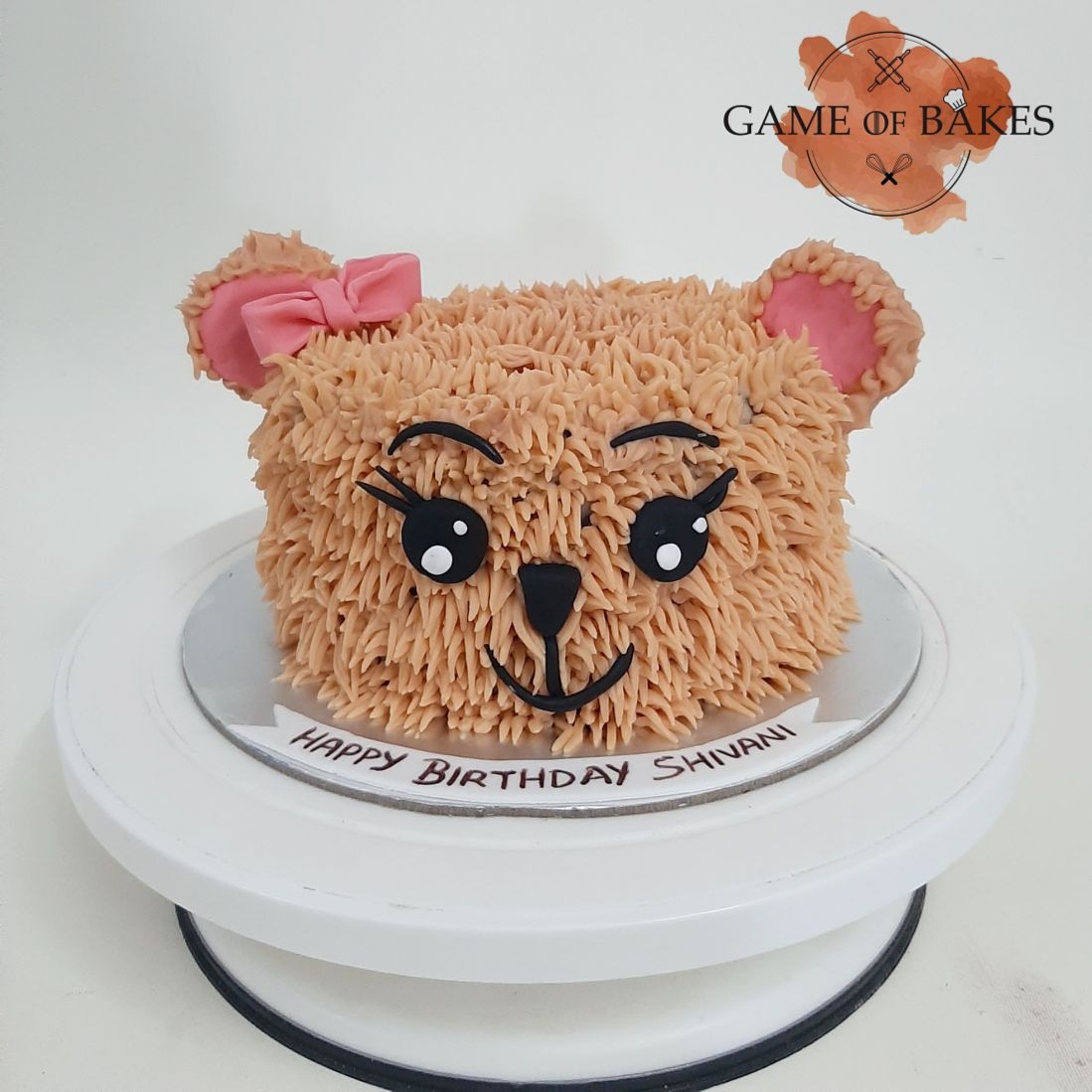 sweetclove's tweet photo. For a kid who loves teddies. 
Chocolate cake with buttercream frosting. 
DM for orders. 
#chocolatecake #teddybearcake  #customizedcakes #quarantinebirthday #chennaihomebakers #chennaibakers #cakesdaily #cakesinchennai #chennaifoodie #chennaicakes #chennaifoodspots #birthdaycake https://t.co/CBjZLr4XR5