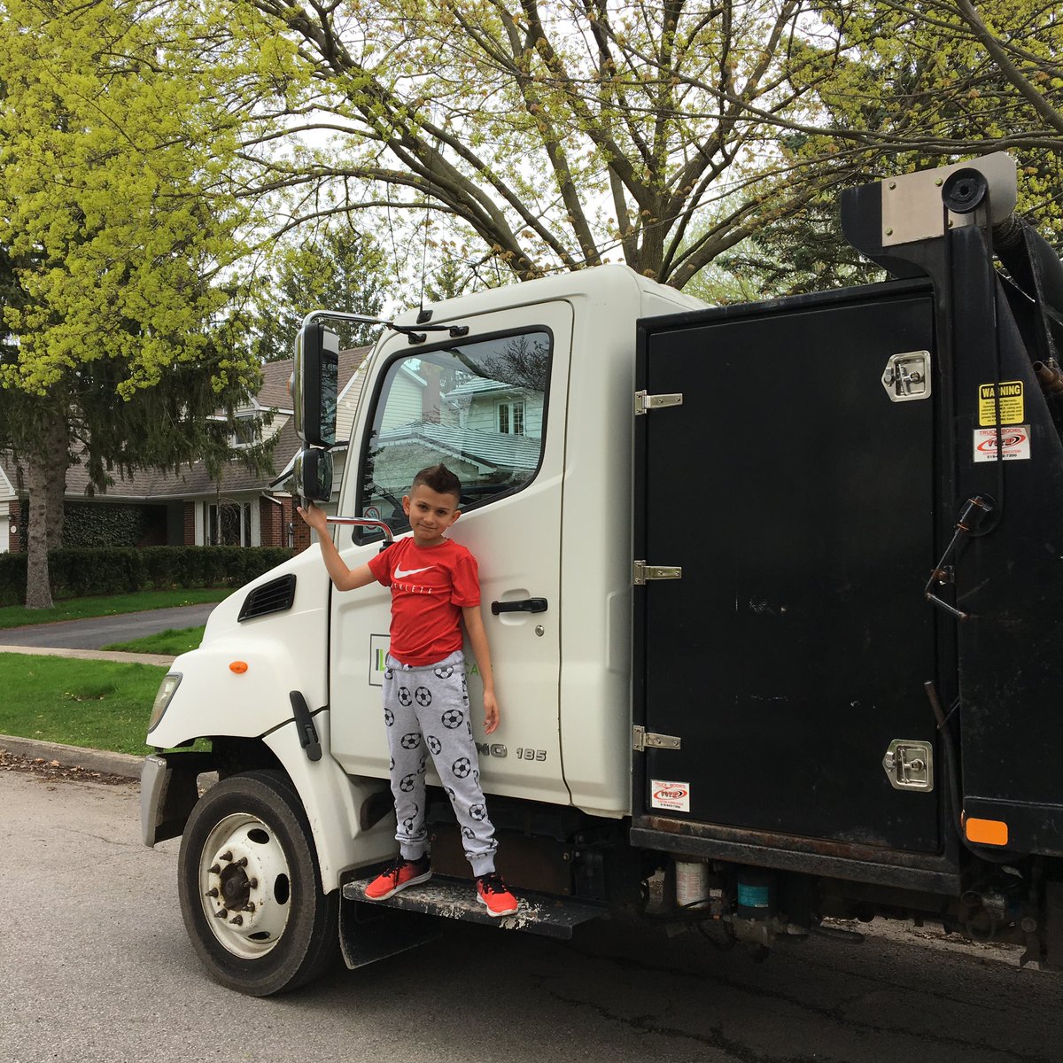 Set In Stone Interlocking (@joseoso82033749) on Twitter photo 