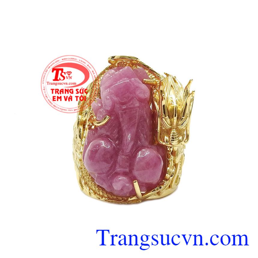 tsvn_emvatoi's tweet photo. Nhẫn rồng vàng tỳ hưu đẹp được kết hợp từ vàng tây 14k và ruby thiên nhiên chạm khắc tỳ hưu. https://t.co/VHP03vne1q #nhannam #nhannamvangtay #nhannamtyhuu #nhannamruby #Trangsucvn #TSVN #Trang_Sức_Em_Và_Tôi https://t.co/996xSLxEwp