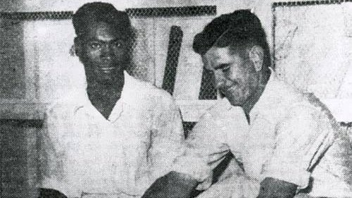  #OnThisDay, Barbados, 1955, 4th Test,  #WIvAUS, Aus lead by 2-0*THREAD*Before  @imVkohli used it to gee up  @mvj888 in 2018, WI Captain Denis St. Eval Atkinson must have used it to encourage Cyril Clairmonte Depeiaza at start of Day4 of this 6Day TestWhat happened next?