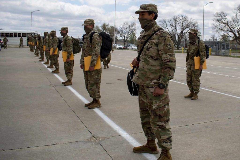 The <a href="/FightingFirst/">1st Infantry Division</a> welcomed 152 new #Soldiers to Fort Riley after completing training at Fort Benning. 

Upon arrival, they're placed under temporary restriction to prevent the possible spread of #COVID19 on post &amp; surrounding areas.

➡️ go.usa.gov/xvM3M

#WeAreTraining