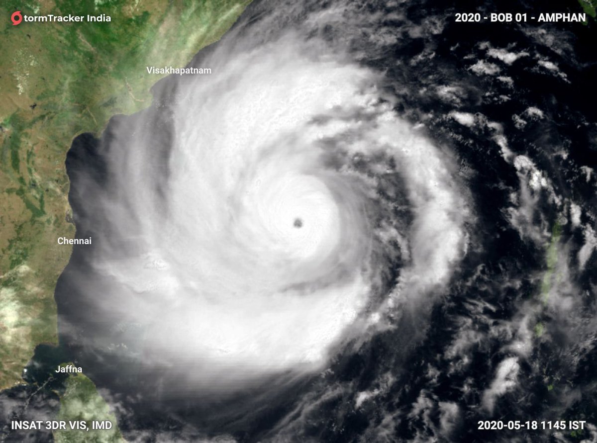 StormTrackerIn's tweet photo. #CycloneAmphan satellite image from 11:45 AM IST (6:15 AM UTC) of 18 May 2020. Max winds 220 km/h, gusting to 240 km/h. Minimum pressure 940 mbar.
#AmphanCyclone #Amphan #CycloenUpdate #AmphanCycloneUpdate https://t.co/l4aKWV1uJF