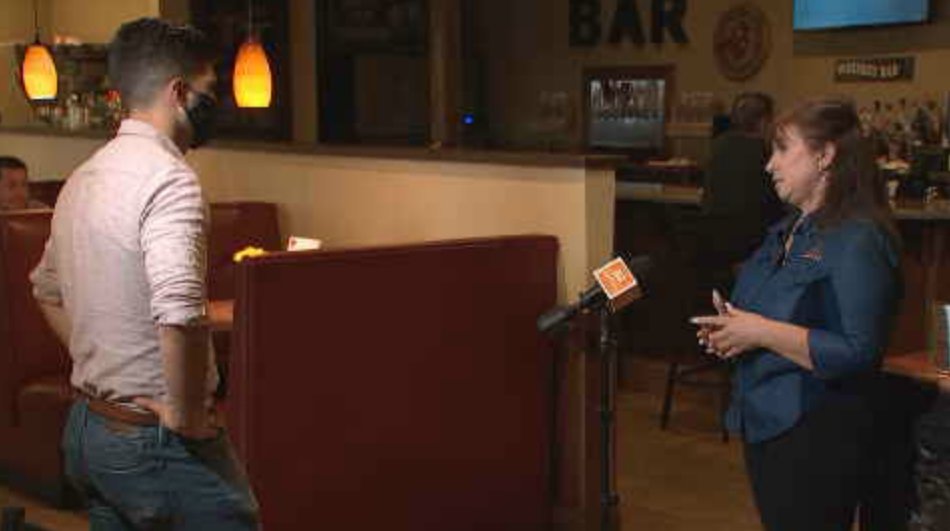 DavidCaltabiano's tweet photo. "NO ONE WANTS TO COME BACK TO WORK": PHX restaurant Times Square said they have more than 30 openings with few job applications. The owner says the furloughed employees told her they make more money from unemployment+CARES Act $$$ than they do working for her. #azfamily https://t.co/UecIAU1NRs