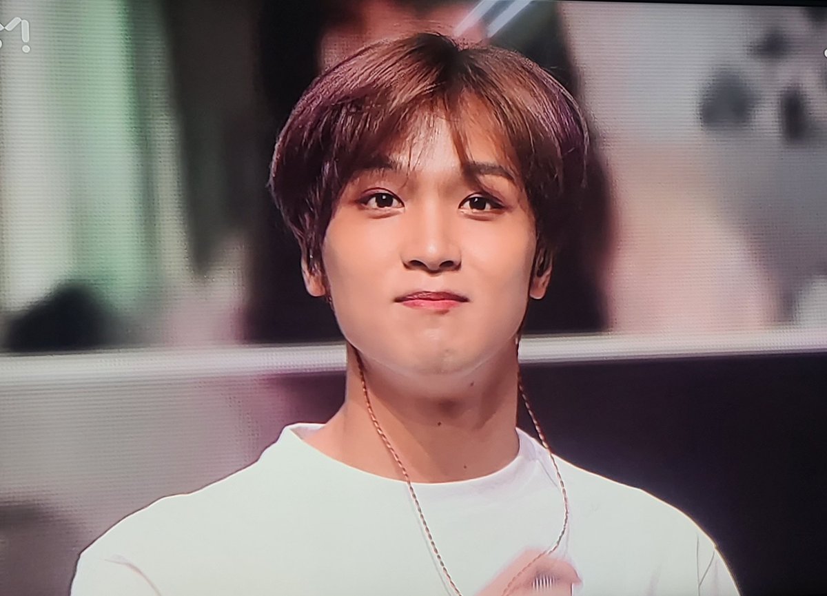 httphaechancute's tweet photo. #ToYouHaechan you are the best you are the best you are the best i'll never stop to say this "you deserve everything in this world" https://t.co/rnSTUOUWmB
