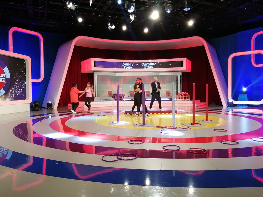 miparejapuede's tweet photo. ¡Ya tenemos ganadores! 😎 @edvilard y Caro ya tienen el varo, ahora esperamos que se hagan novios. 🎯❤️

#MiParejaPuedeVIP https://t.co/h4O2yeanI2