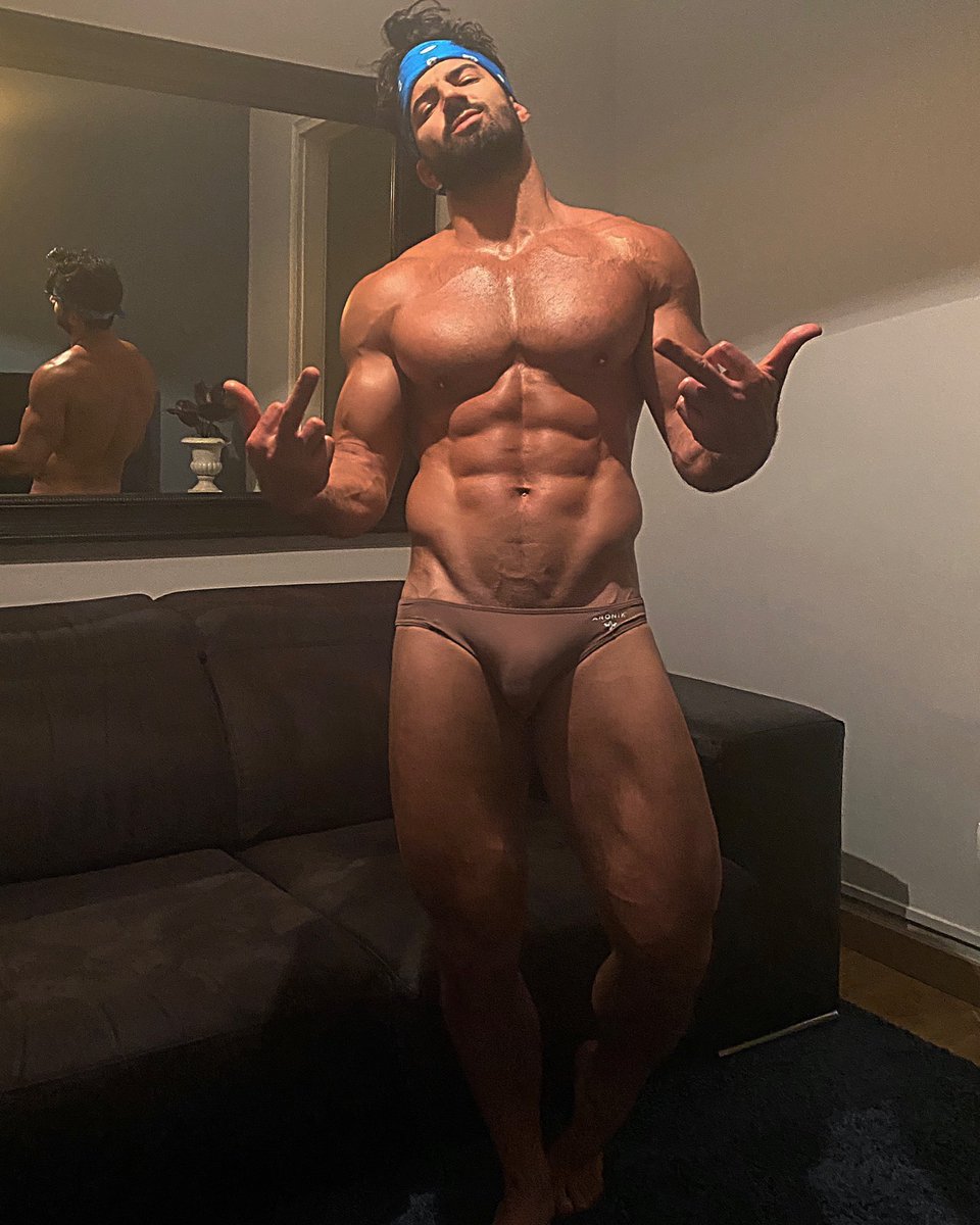 ReviewsOnlyFans's tweet photo. #8 on our Top 10 #HottestGuys on #OnlyFans is 
@_s01_s read more here ---> https://t.co/X1EODcbiWf

#hotmen #onlyfansguys #guysofonlyfans #musclegod #muscleguy #sexydude #sexybro #sexyguy #hotman #reviewsofonlyfans #onlyfansreviews #justforfans https://t.co/fvkgoedCv6
