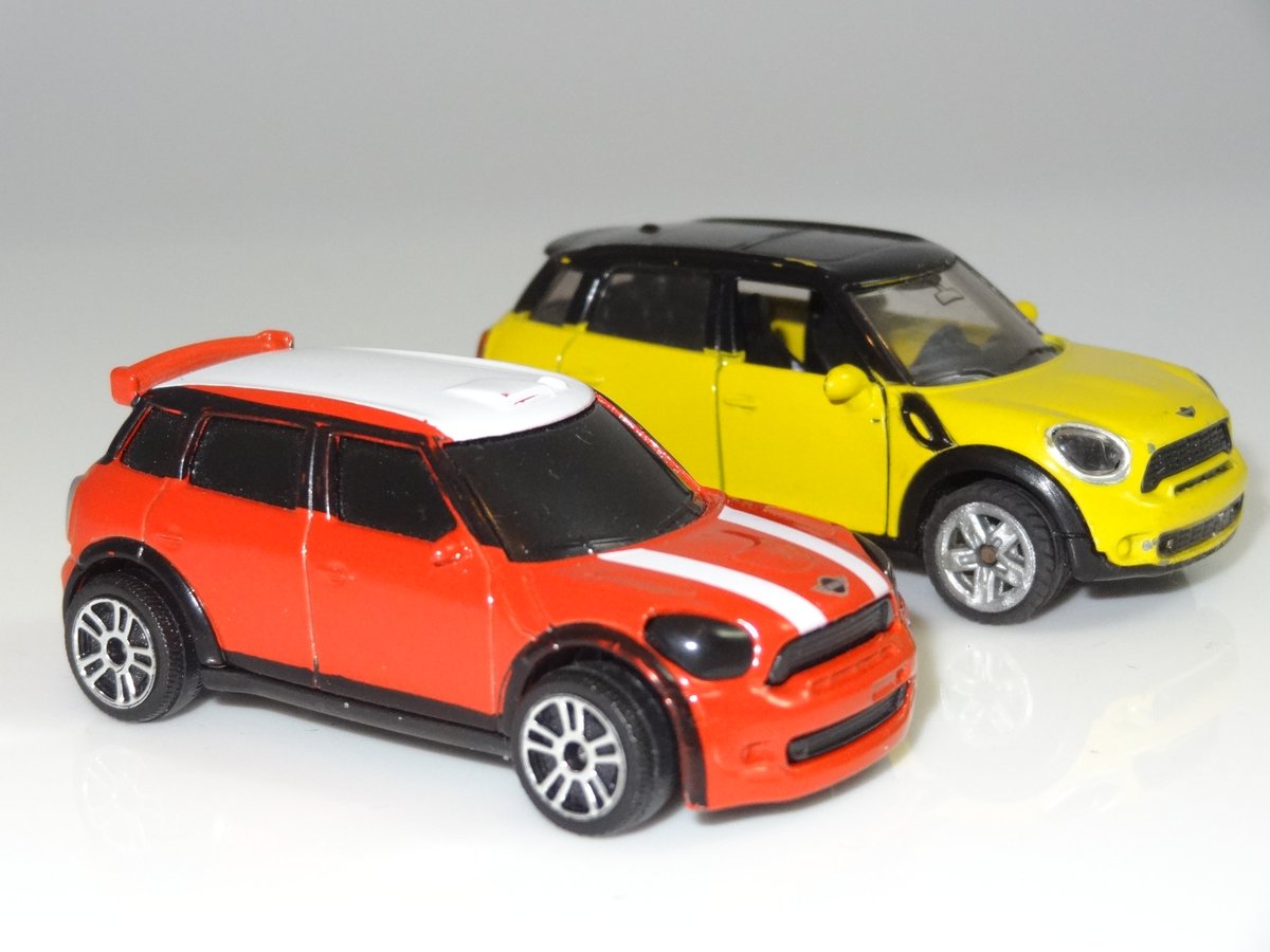 hot wheels mini garage