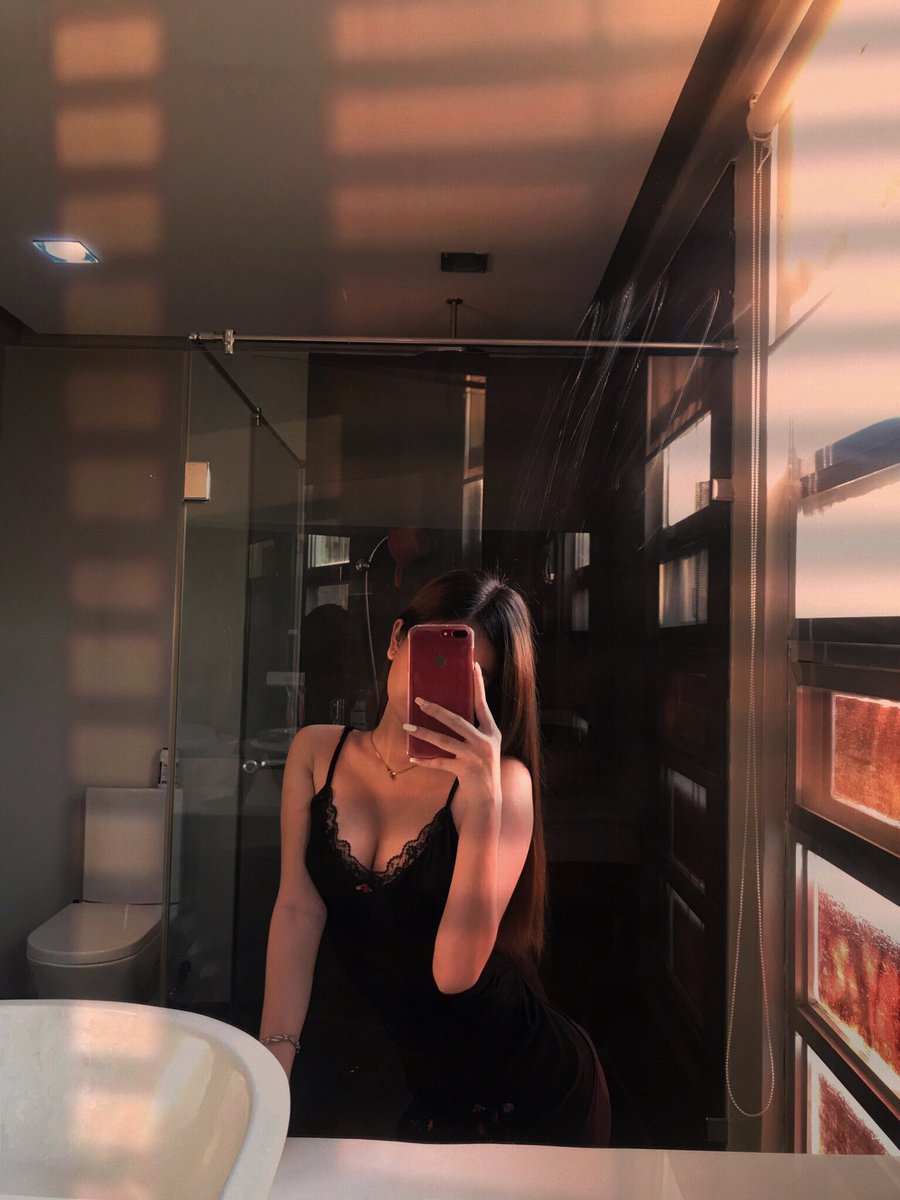 babycakexoxo_'s tweet photo. 𝙪𝙣𝙗𝙤𝙩𝙝𝙚𝙧𝙚𝙙 🥀 https://t.co/oKsMcu8NTV