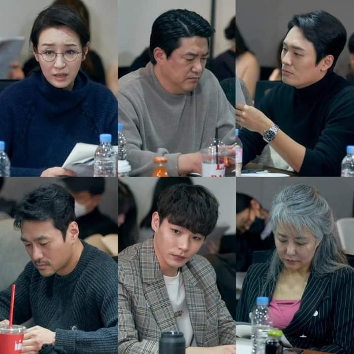 #LeeJoonGi, #MoonChaeWon, #JangHeeJin,  #SeoHyunWoo and more attend 1st script reading for upcoming tvN thriller drama 'Flower of Evil'

#FlowerEvil #KimJiHoon #ChoiByungMo #SonJongHak #NamGiAe  #YoonByungHee #ImChulHyung #ChoiDaeHoon #ChoiYoungJoon #kstarzzi #이준기 @kstarzziph