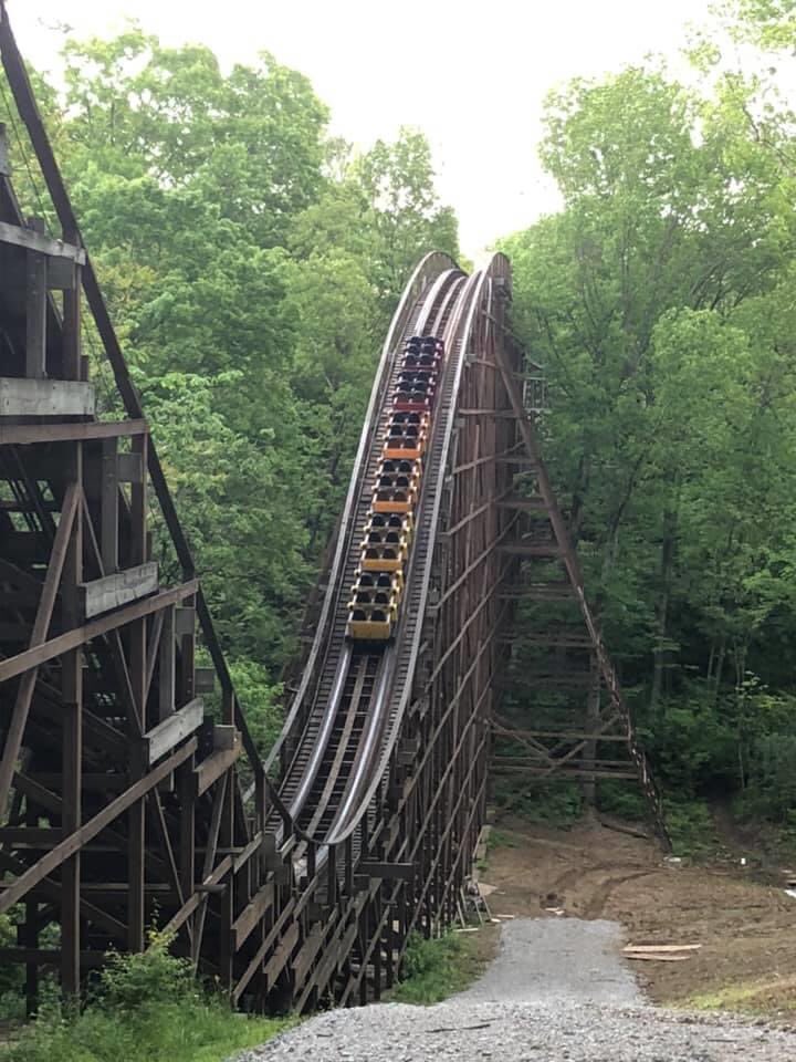 BuckeyeCoaster's tweet photo. The Beast Behind the Scenes Tour - #Coasterstock2019 at @KingsIslandPR!
This tour was so unique with the new views of the #TheBeast that we were able to capture! #Beast40 #KingsIsland #KIBeast
@DonHelbig @chadshowalter https://t.co/aPaoHKH6dR