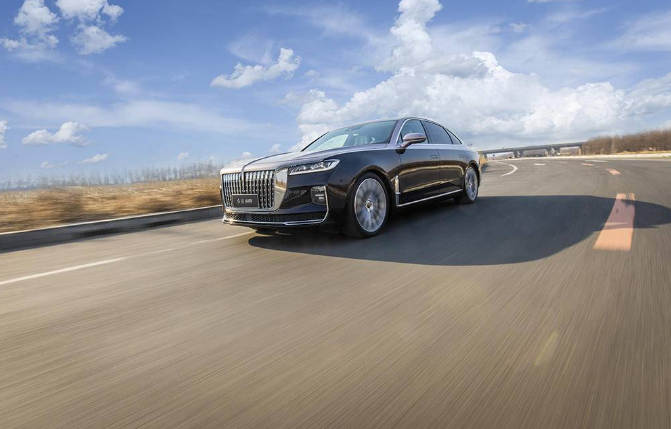 HongqiGlobal's tweet photo. Graceful is an #attitude. #MasterHongqi #VatalityHongqi #Hongqicluture https://t.co/ibXnfsBdYw