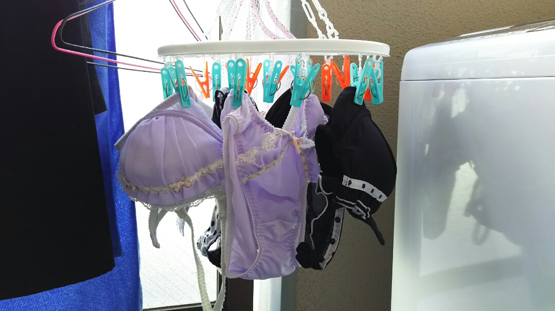 今週は何をしよう…
天気もイマイチみたいだし…
雨の日の楽しみ方ってどんなことがあるのかな？