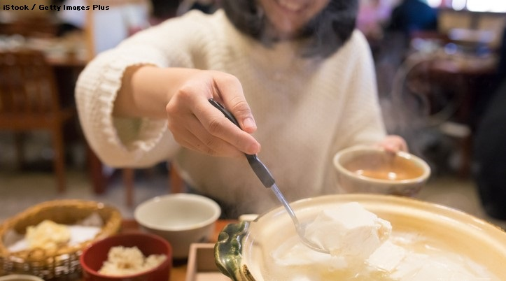 japan's tweet photo. The digital #GochiMeshi platform of IMAI Ryosuke's (@ryosukeimai) Fukuoka #foodtech startup Gigi Inc. lets users treat coworkers & faraway friends and family to a post-pandemic meal. Its #SakiMeshi (advance meal) supports restaurants during #COVID19 #InnovationJapan https://t.co/0k5k2QLOuz