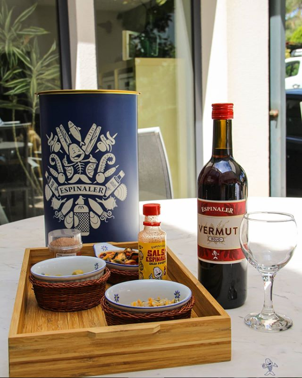espinaler_pca's tweet photo. BON DILLUNS VERMUTERS✌️ Estem que no parem!!!! Avui us convidem a participar en un altre super concurs de la millor salsa vermutera, la salsa Espinaler😋

Trobareu les bases del concurs al nostre Instagram! https://t.co/n2zT9tJoNS

Salut i vermut! 😜❤️ #homeadapt https://t.co/2j722NAXuG