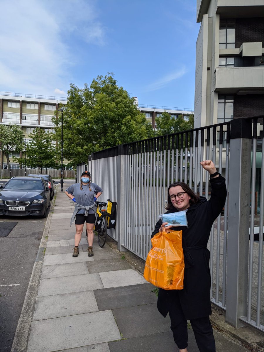 Mask drop off 🚨🔥

Thank you so much to the HK mask circuit for donating 1,000 masks to <a href="/IWGBunion/">IWGB</a> members! These masks are on their way to workers on the frontline of the crisis who have been denied PPE. 

If you can, please support them here: paypal.me/ukhkmaskcircuit

 @hyjpang