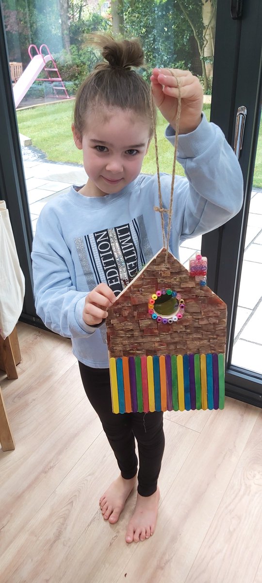 wooltonprimary's tweet image. Georgia in class 2J had so much fun making her birdhouse this past weekend! Well done 👏⭐️✔️ #WPSHomeLearning