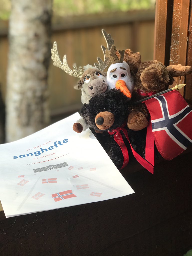 aknorsk's tweet photo. Hipp hipp hurra for #syttendemai! I made my first #bløtkake and it was so good! #17MaiAK #sonsofnorway #sonsofnorwayanchorage #norsemask https://t.co/zzjiduvU2Y