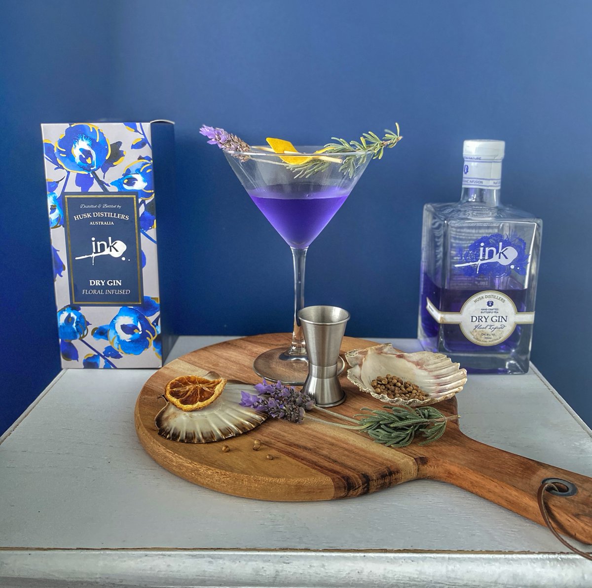 cocktailonther1's tweet photo. Martinki
Recipe on the website soon https://t.co/xeNZoaYSSQ.  where you can also sign up for the newsletter.
Who doesn’t like a purple cocktail? Have you tried Ink gin? 
#cocktails #cocktailrecipes #imbibe #mixology #mixologist #gin #inkgin #gincocktail #ginlovers #keto #lowsugar https://t.co/X3YQwF02Dw