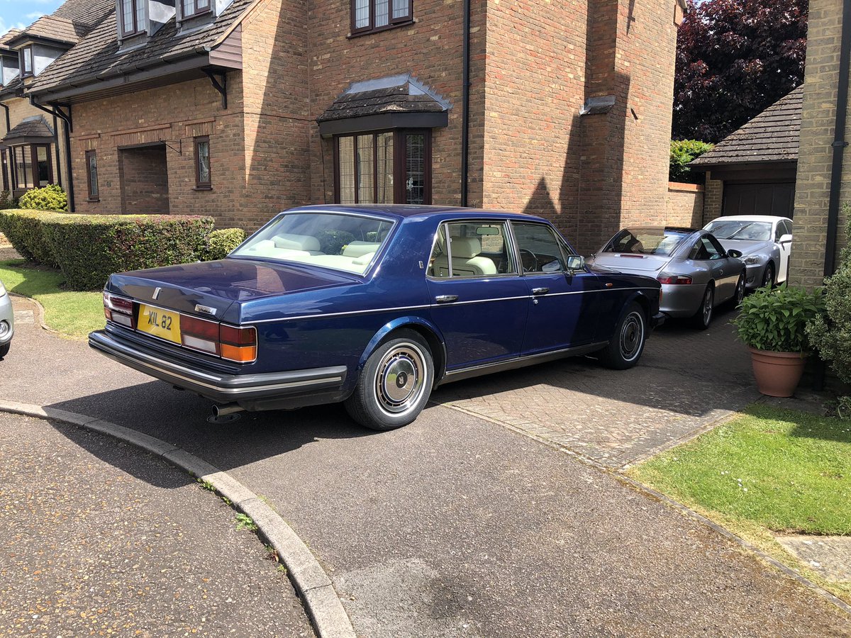 TJBovingdon's tweet image. Great to get the classics out on a sunny day. @JethroBovingdon’s D-Super, my Rolls-Royce Silver Spur 2, I even cleaned the bird droppings off of Dad’s 996.