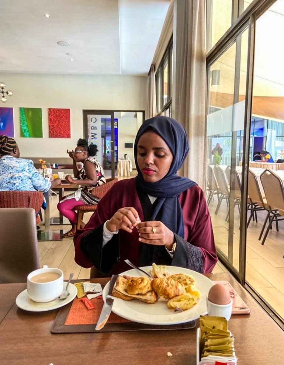 TamarindTreeKe's tweet photo. A good breakfast helps you to focus by giving you the energy you need to get things done.
🍳
What did you have for breakfast today? 👍🏽😊
☕

#BlissfulLiving #staysafe #followpreventivemeasures #enjoytomorrow #JustRelax #TamarindCares https://t.co/yGTrPZdMjn