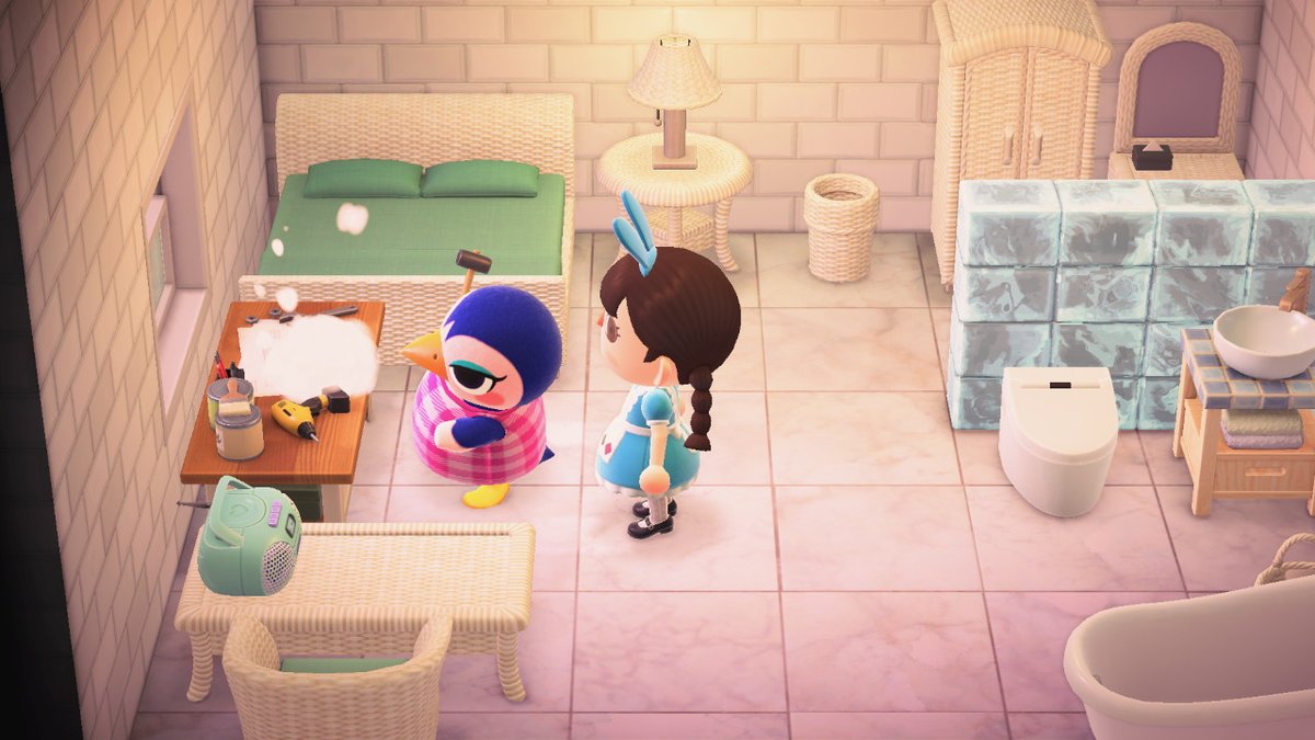 ai54772003's tweet photo. サブリナがおうごんのしょっき作ってます！
ほしい方いますか？？´∀`
 #どうぶつの森 #AnimalCrossing #ACNH #NintendoSwitch https://t.co/6q85xnQIoK