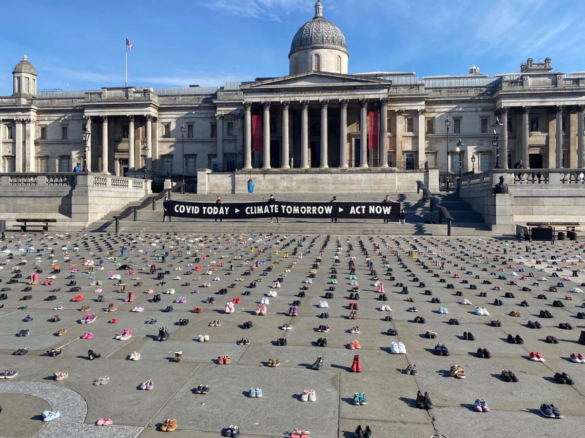 SLunnon1's tweet image. Trafalgar Square right now, there will be no vaccine for the #climatecrisis we need to Act Now and heads up - we are failing and face losing all we cherish and love @XRebellionUK