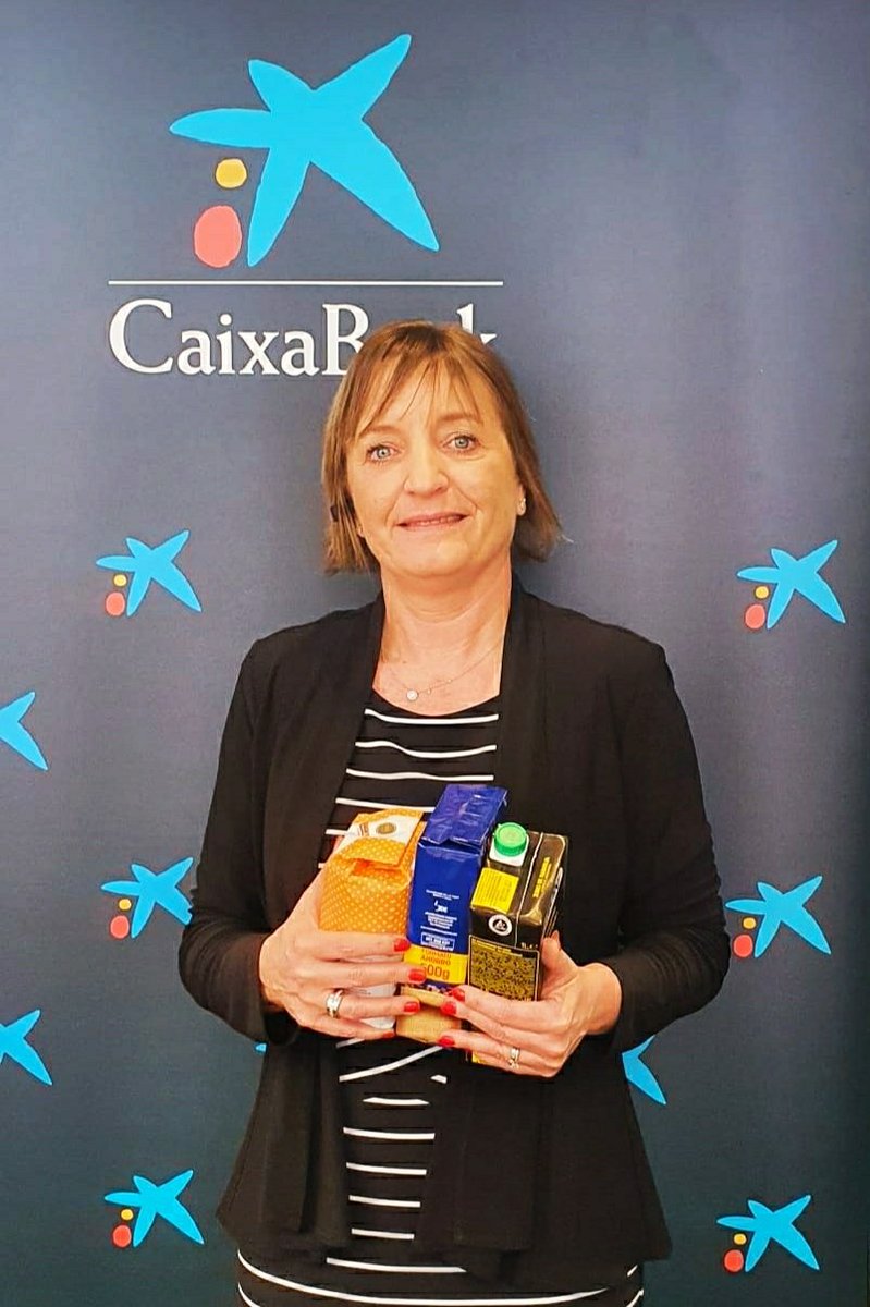 catalaxus's tweet photo. Miles de personas han apoyado ya la acción solidaria #NingúnHogarSinAlimentos de @FundlaCaixa y @caixabank.

GRACIAS a todos por aceptar este reto que nos une en favor de las familias que más lo necesitan.

¿Seguimos sumando amigos @ANSUFATI y @RafaAlmansa?

#ContigoMásQueNunca https://t.co/G1MxDqrsaf
