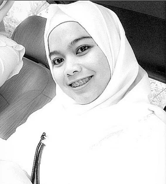 KhofifahIP's tweet photo. Inna lillahi wa inna ilaihi raji'un 
.
Kembali pahlawan medis Jawa Timur, berpulang. Atas nama pribadi dan Pemprov Jawa Timur, saya ucapkan duka cita mendalam dan ucapan terimakasih sebesar-besarnya atas pengabdian dan pengorbanan almarhumah Ari Puspita Sari, S.Kep, Ns. https://t.co/3wlQVbokf7