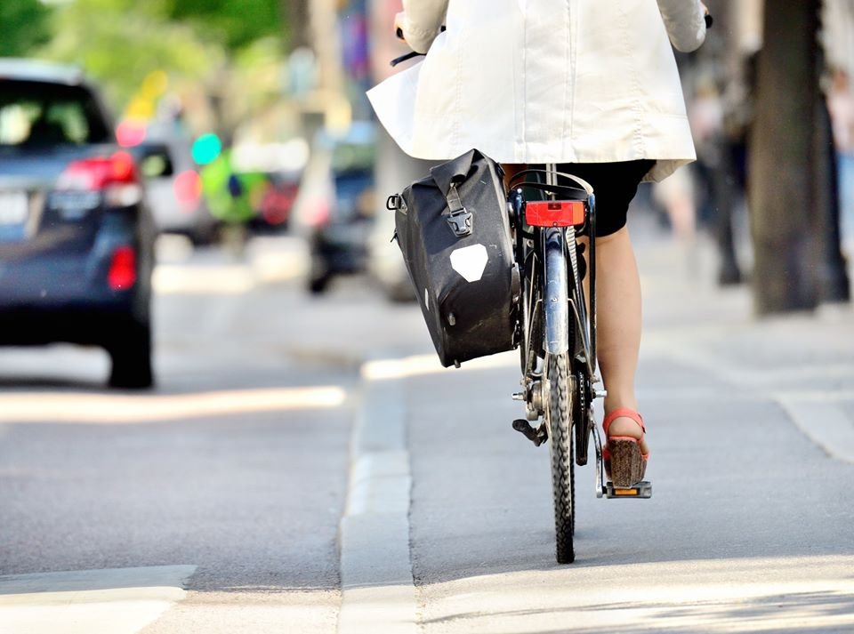 Chassieu69680's tweet photo. 🚲Pour encourager la pratique du vélo pendant le déconfinement @grandlyon va augmenter son aide à l’achat de vélo à assistance électrique.
✅ Prime de 500€ maximum sera attribuée pour l’achat d’un vélo effectué entre le 17/03 et le 31/12
➡️ Plus d'infos : https://t.co/s8JEV5833L https://t.co/UC8Eb0oUvd