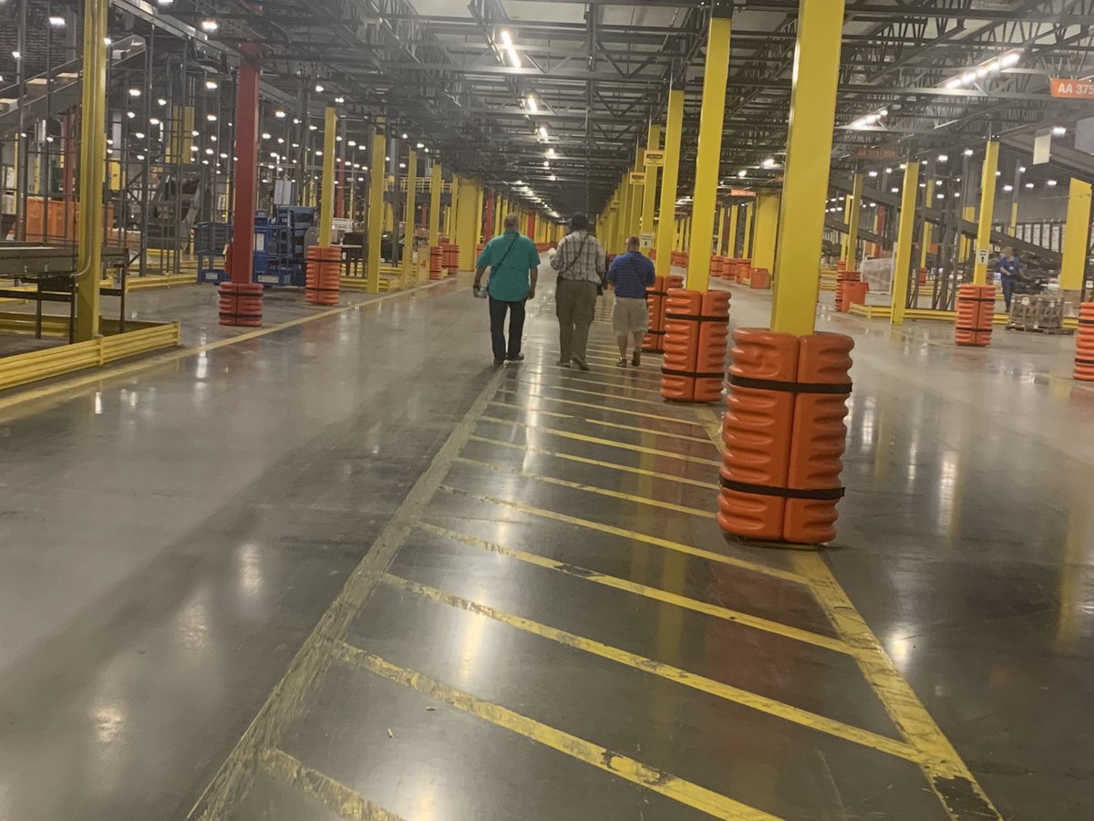 SHolsendolph's tweet photo. 3 amigos on a safety walk🚶🏽‍♂️🚶🏽‍♂️🚶🏽‍♂️ #safetyfirst #key4vibes @Brandi_Mathis84 @JacobiBrown7 @OttoJohnson3 @adam011977 @HomeDepot5085 https://t.co/ekpxLnnqxK