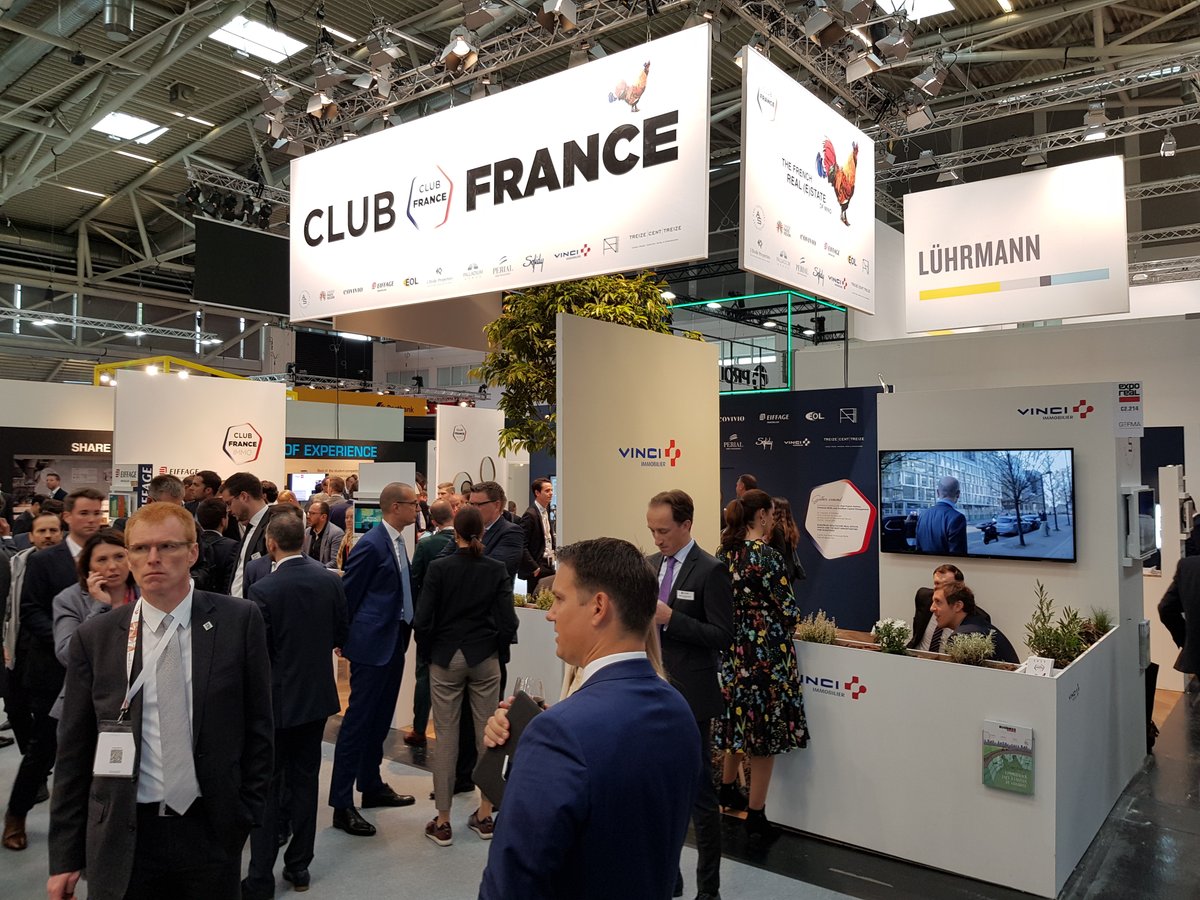 ClubFrance_Immo's tweet photo. Mini-saga Club France - Episode 5 avec le #ClubFrance2019 !
Tous les lundis : ambiance #RetourVersleFutur !

Nouveaux venus @archibuildgpe @ChooseIDF @QUARTUS @TailoraSAS 

#immobilier #mondaymotivation
https://t.co/MRRzK1cOTX https://t.co/zc1mTMUxNY