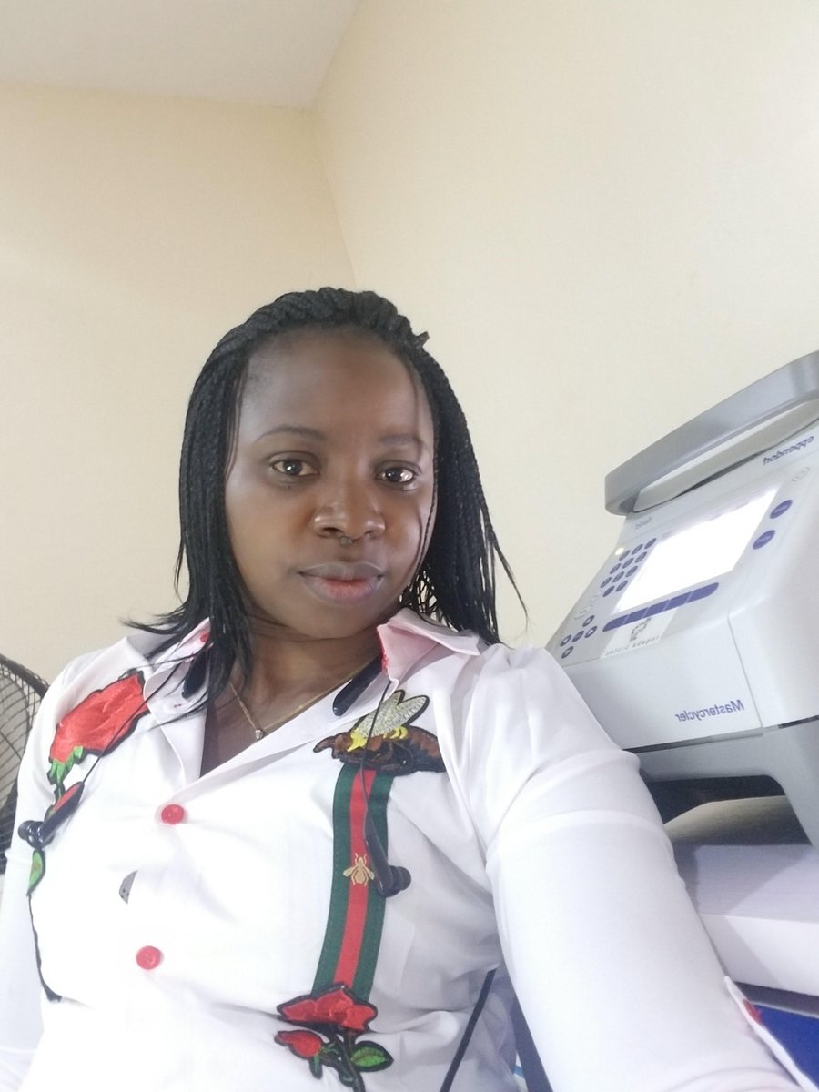 CONNECTED_Virus's tweet photo. Lovely to see so many #plantday #entomology #planthealth people from our network staying in touch in a simple way... posting pics of themselves in their current work setting, to remain #CONNECTEDforever
Here's Mewase Tolulope Rebecca @NASC_NG https://t.co/1IEGGnFxEn