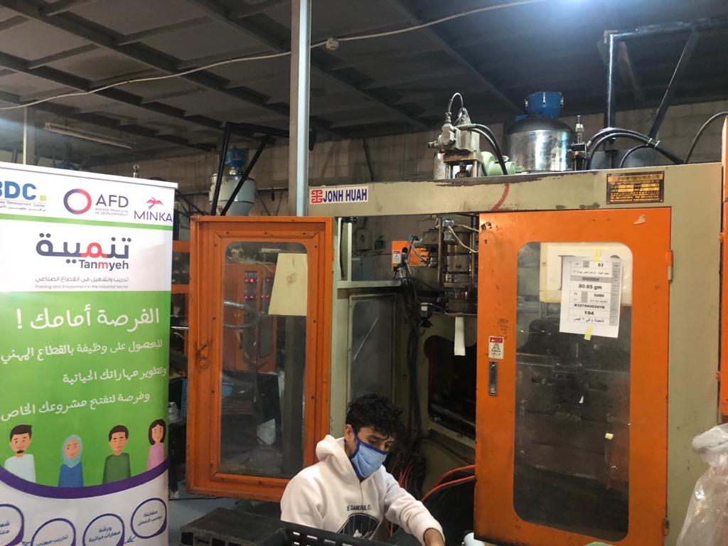 BDCJordan's tweet photo. تم تنفيذ عدد من الزيارات التفقدية الى المصانع التي تم التعاون معها في تدريب وتشغيل الشباب ضمن مشروع تنمية - التدريب المهني المنتهي بالتشغيل ضمن القطاع الصناعي الممول من الوكالة الفرنسية للتنمية 
#youth #training #jobs #الاردن #تشغيل
#worldincommon
@AFD_en https://t.co/6M6VkaRPgJ
